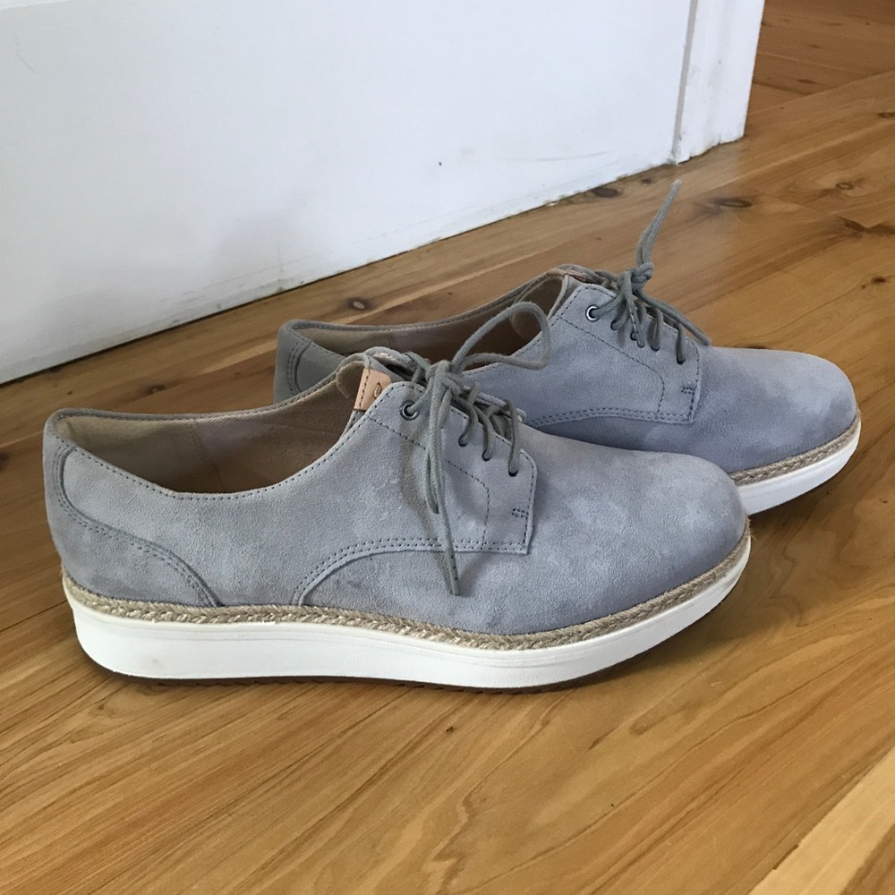 CLARKS Teadale Maira Wingtip Derby Shoe